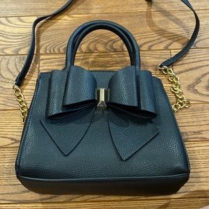 black bow purse